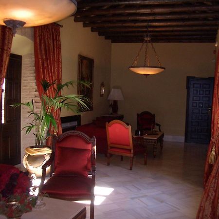 Hacienda Los Jinetes Carmona  Ruang foto