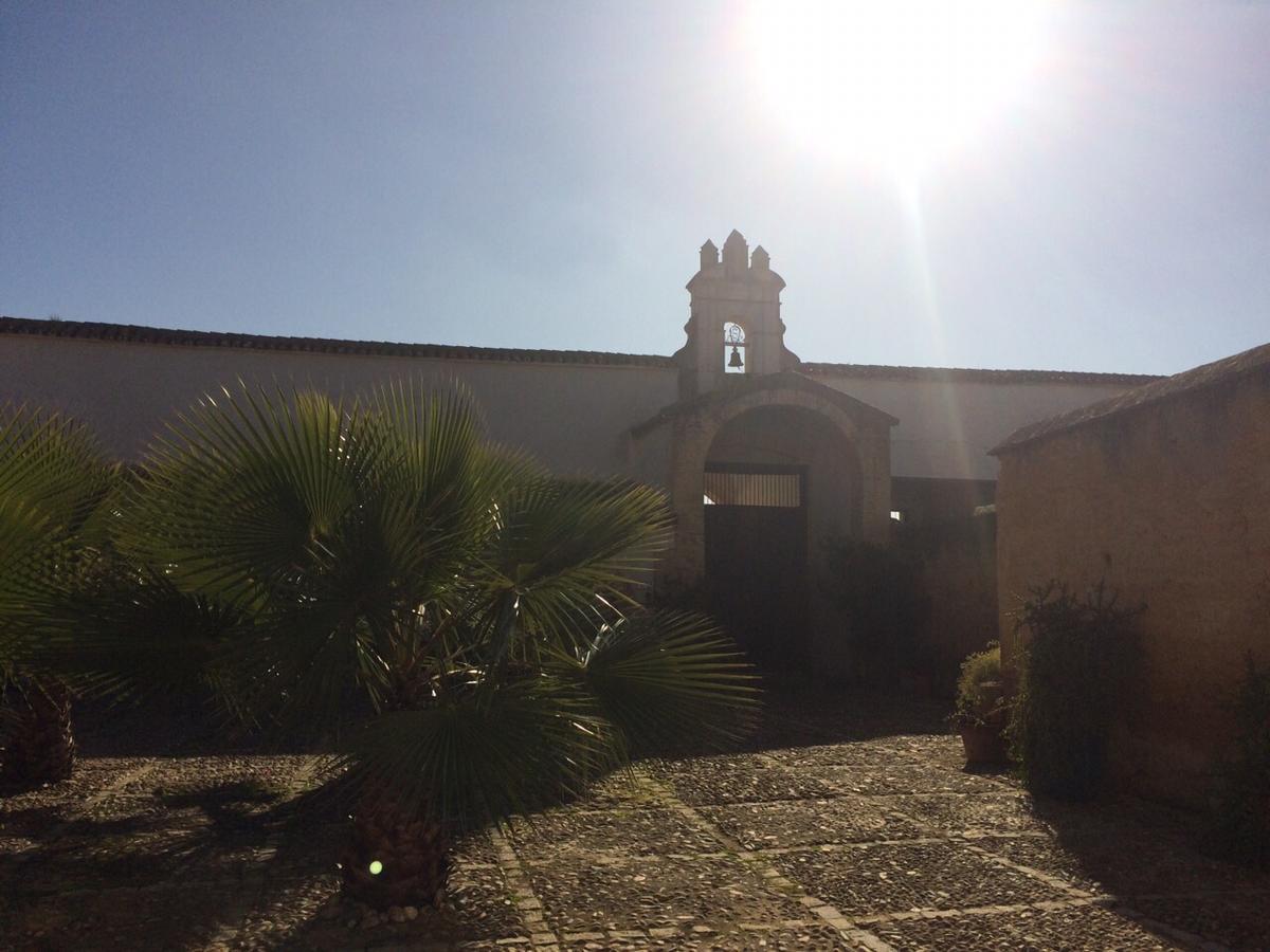 Hacienda Los Jinetes Carmona  Bagian luar foto