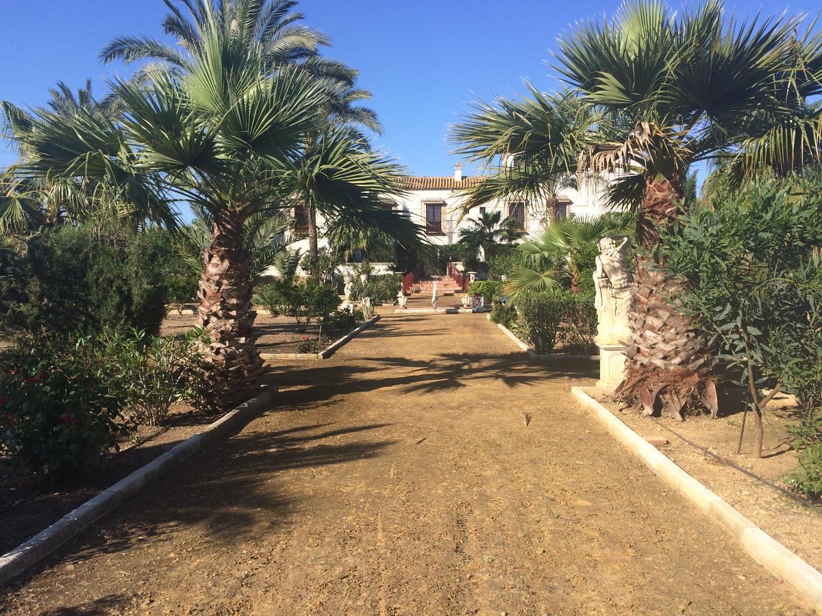 Hacienda Los Jinetes Carmona  Bagian luar foto